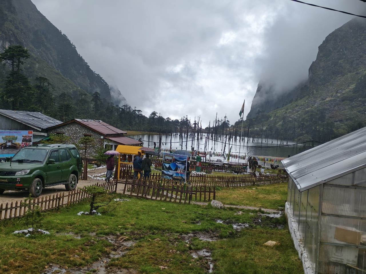 About Thakur Tour & Travels